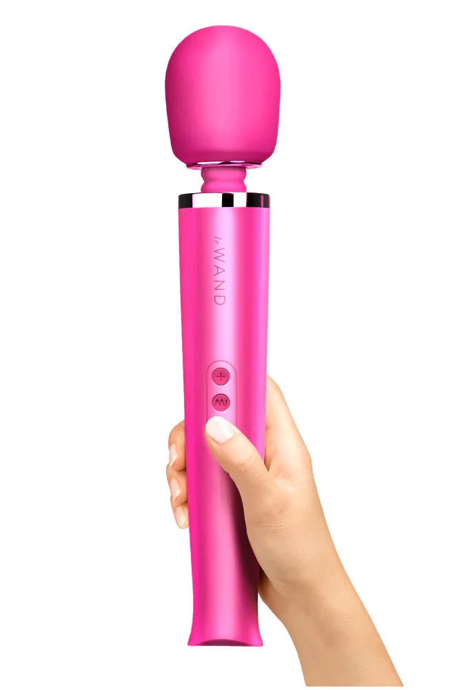 Le Wand Magenta Rechargeable Massager