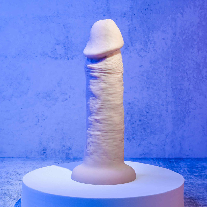 Evolved 6" VIBRATING DONG LIGHT Flesh 15.2cm USB Rechargeable Vibrating Dong