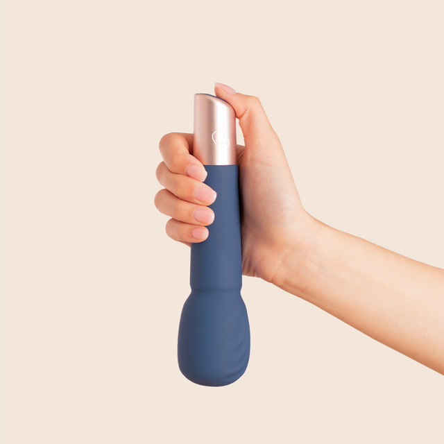 Clio Deia The Wand Body-Forming Massager Vibrator