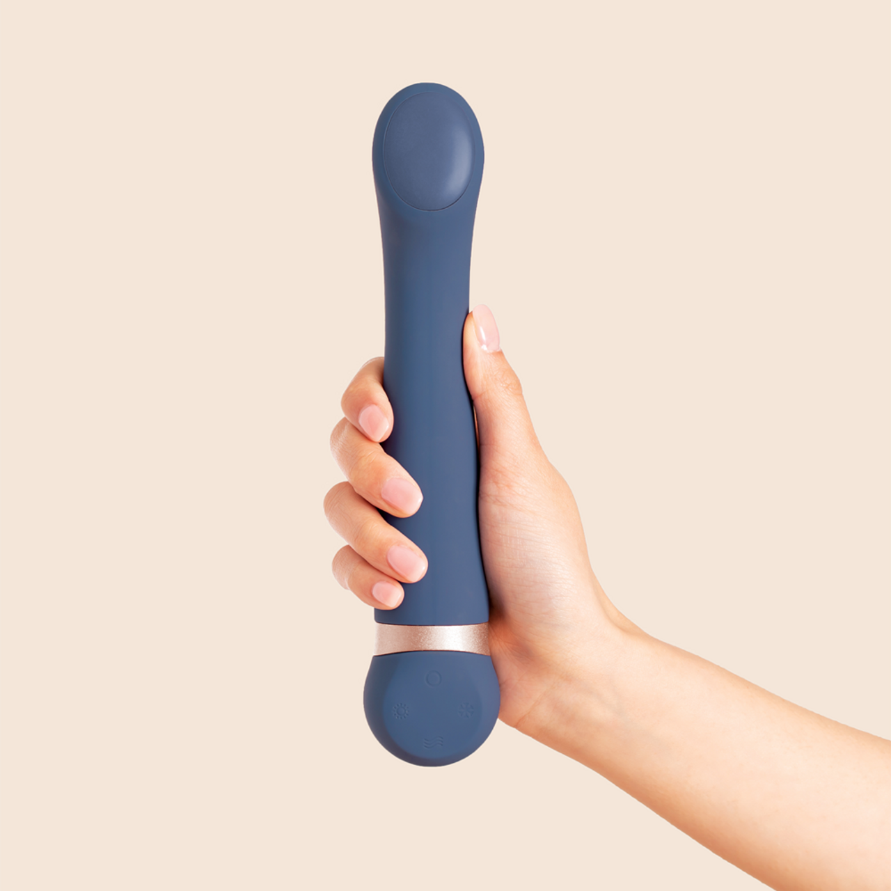 Clio Deia The Hot & Cold Temperature Changing G-Spot Massager Vibrator